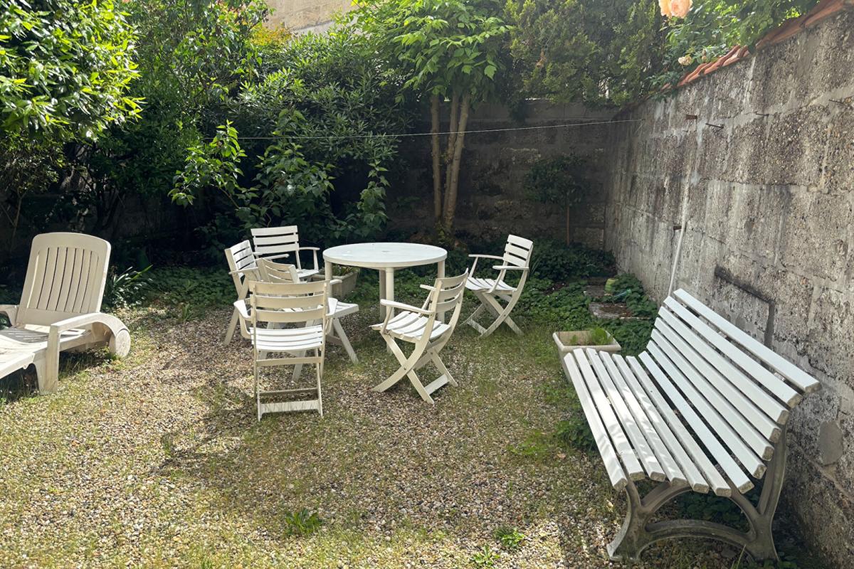 BORDEAUX Belle Maison en Pierre 3