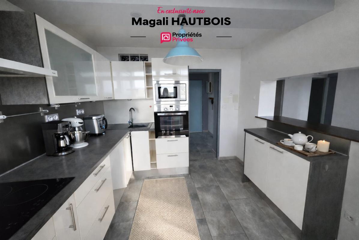 DONVILLE-LES-BAINS Appartement F3 avec garage et cave , proche Granville 3 pièce(s) 55 m2 1