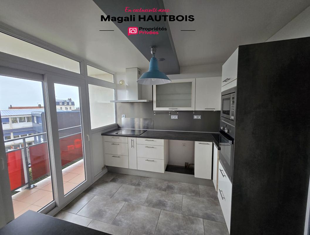 DONVILLE-LES-BAINS Appartement F3 avec garage et cave , proche Granville 3 pièce(s) 55 m2 2