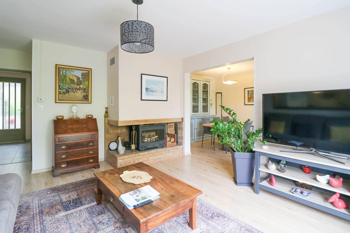 UZES Villa rénovée avec jardin à pied du centre d'Uzès 6