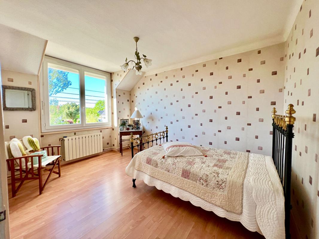 GARCHIZY Maison Garchizy 7 pièce(s) 205 m2 sur un parc de 5961m2 7