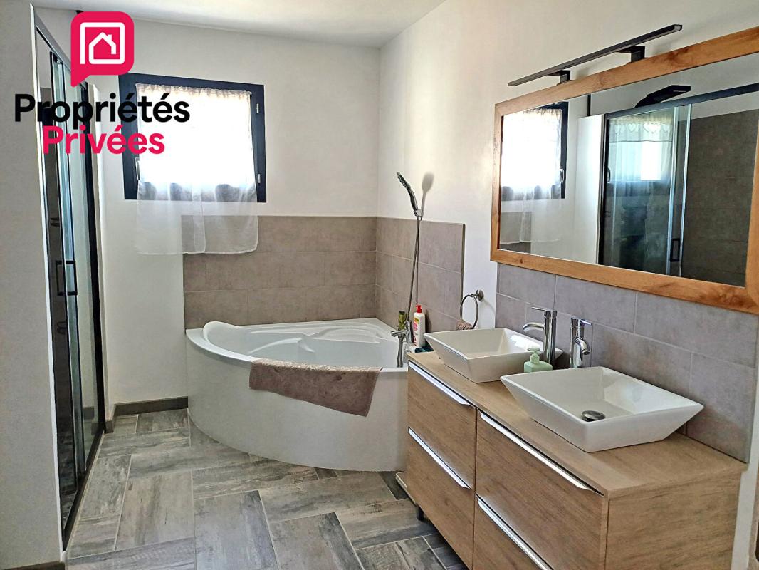 ARVERT ARVERT, MAISON RÉCENTE DE 143 m² SUR TERRAIN DE 1 695 m² AVEC PISCINE ET GARAGE INDÉPENDANT 6