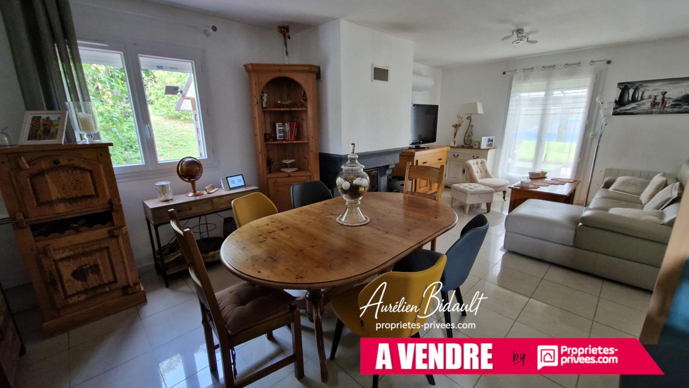 GUICHAINVILLE Maison 6 pièces 124 m² GUICHAINVILLE 2