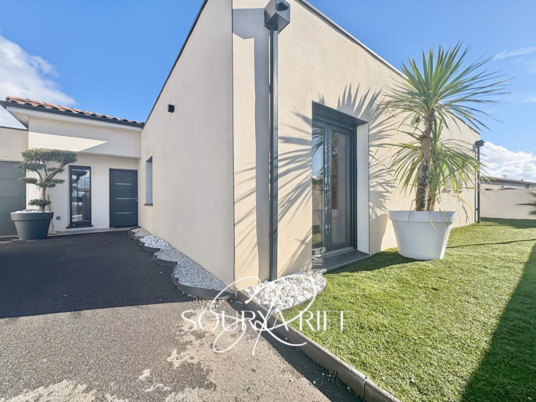 CARCASSONNE EN EXCLUSIVITE VILLA DE PLAIN-PIED,  PISCINE 110 M2 2