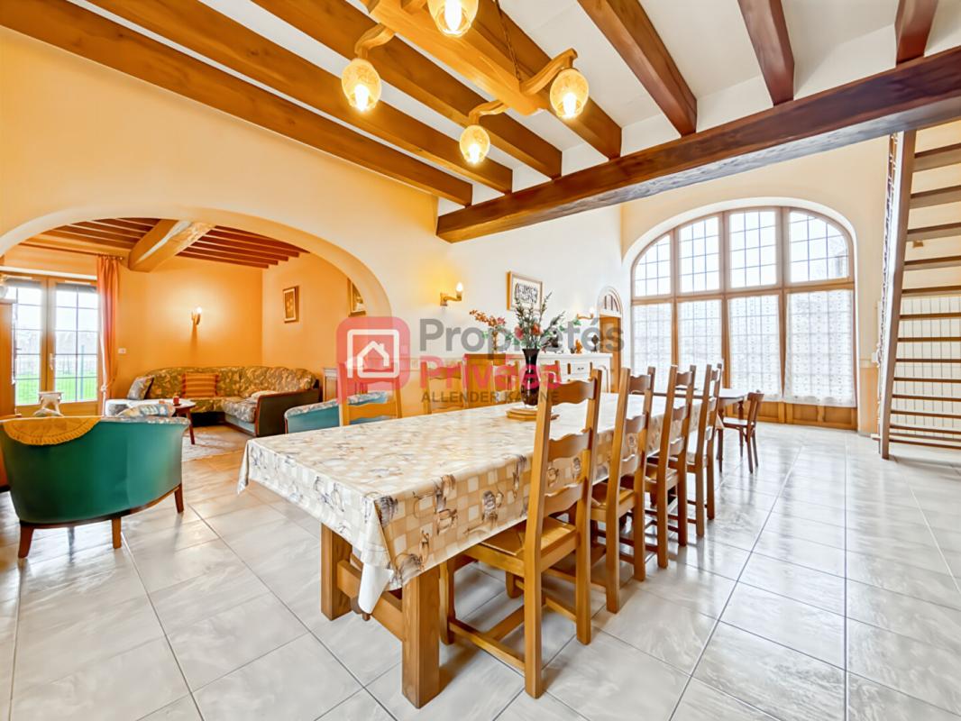 NEUVY-SAUTOUR Maison Neuvy Sautour 9 pièce(s) 206 m2 2