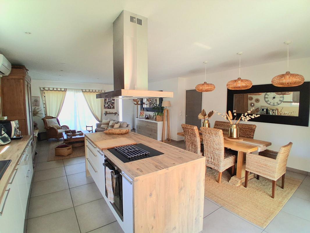 HOSTENS Charmante maison contemporaine de 2016 5