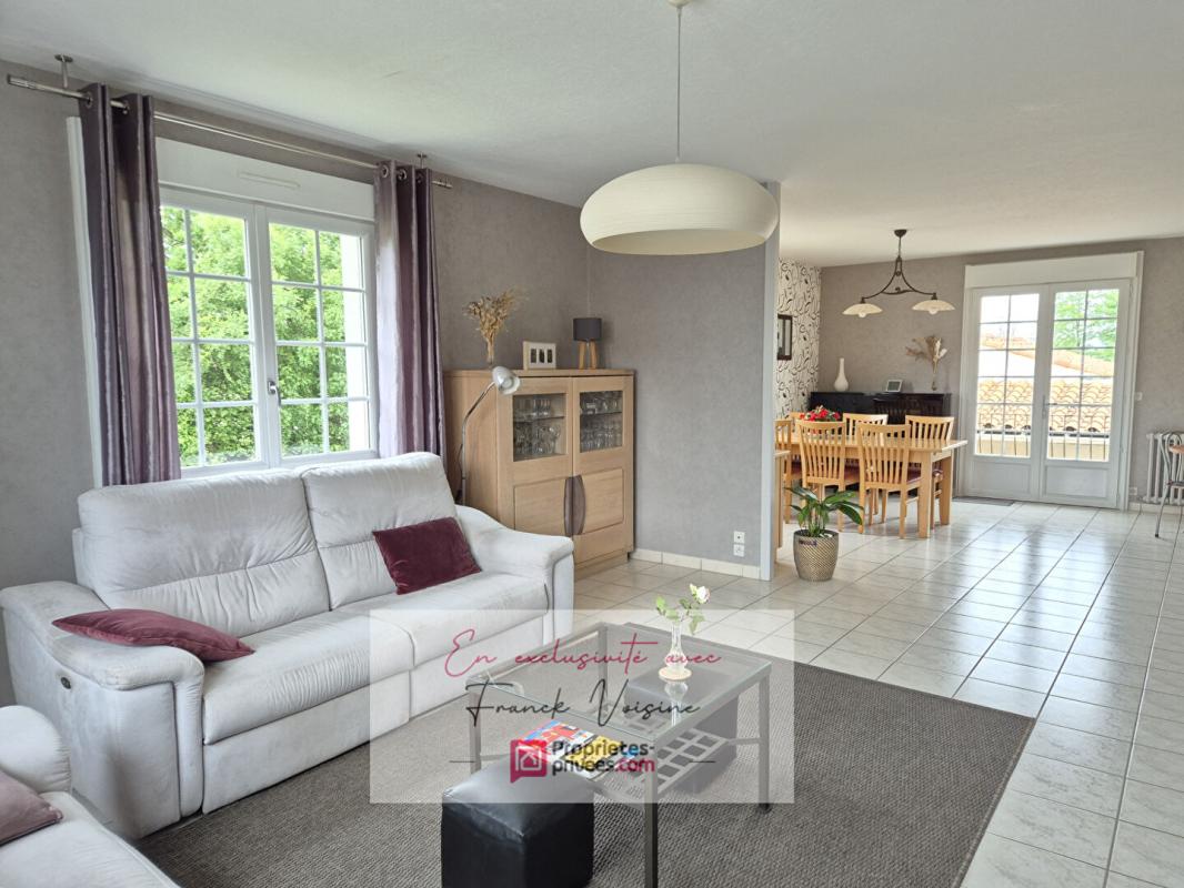LE BOUPERE A VENDRE en Exclusivité au Boupère, maison de 135 m2 avec 3 chambres et 1 bureau sur une parcelle de 745 m2 1