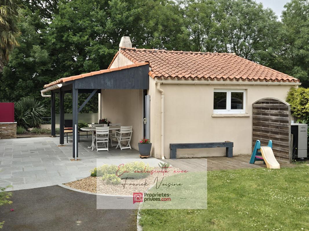 LE BOUPERE A VENDRE en Exclusivité au Boupère, maison de 135 m2 avec 3 chambres et 1 bureau sur une parcelle de 745 m2 6