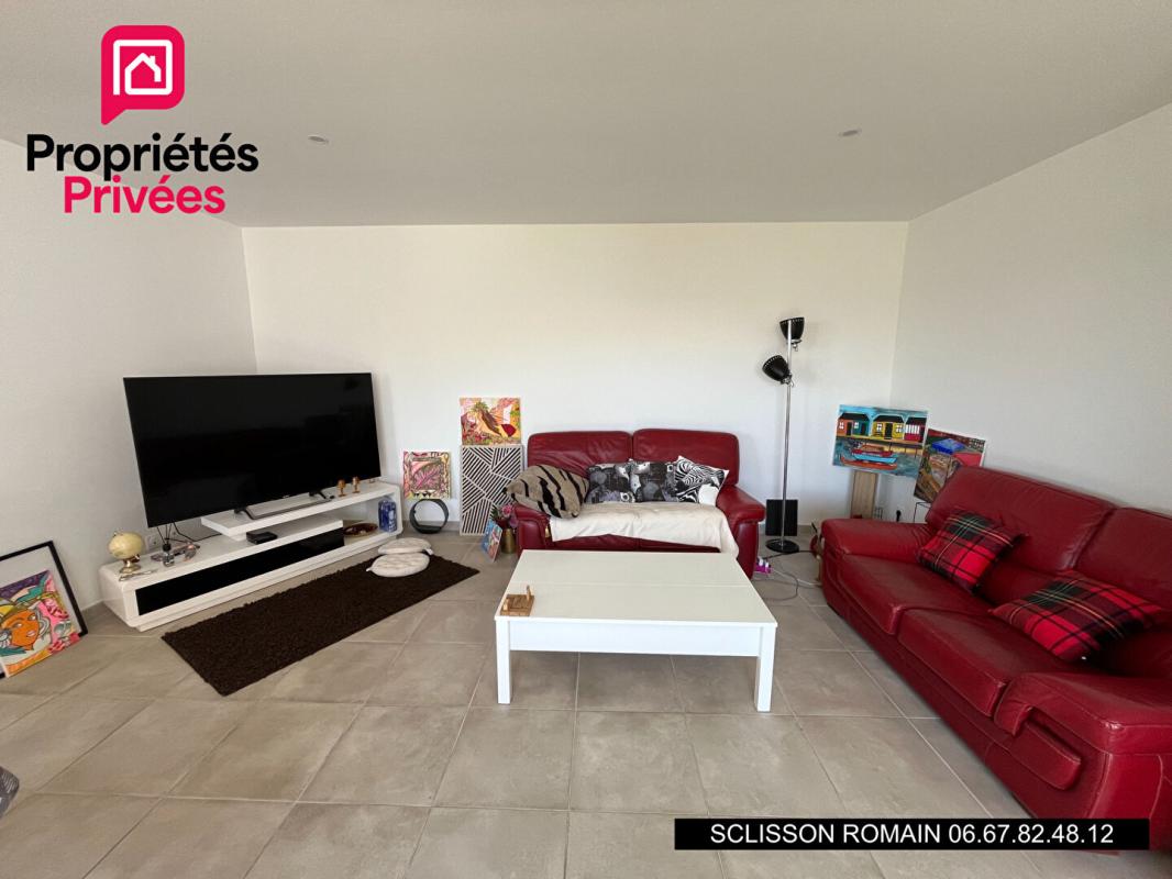 SEMUSSAC Maison Sémussac - 98 m2 - 3 chambres - plain-pied - jardin - Prix 311 970 HAI 5