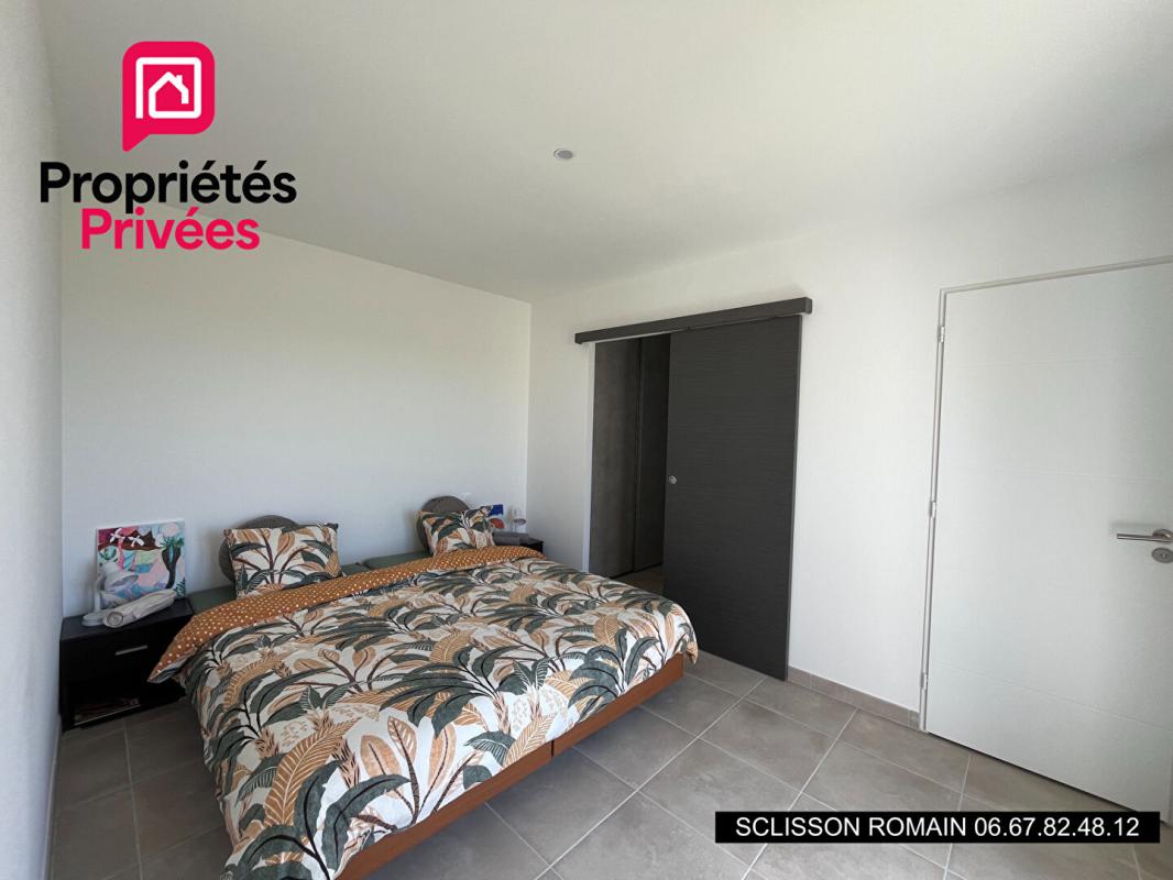SEMUSSAC Maison Sémussac - 98 m2 - 3 chambres - plain-pied - jardin - Prix 311 970 HAI 9