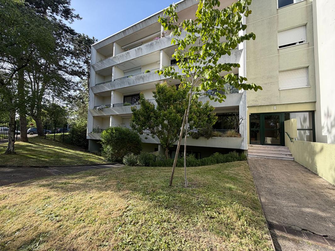 NANTES APPARTEMENT TYPE 2 - Meublé - Jardin de Longchamp 2