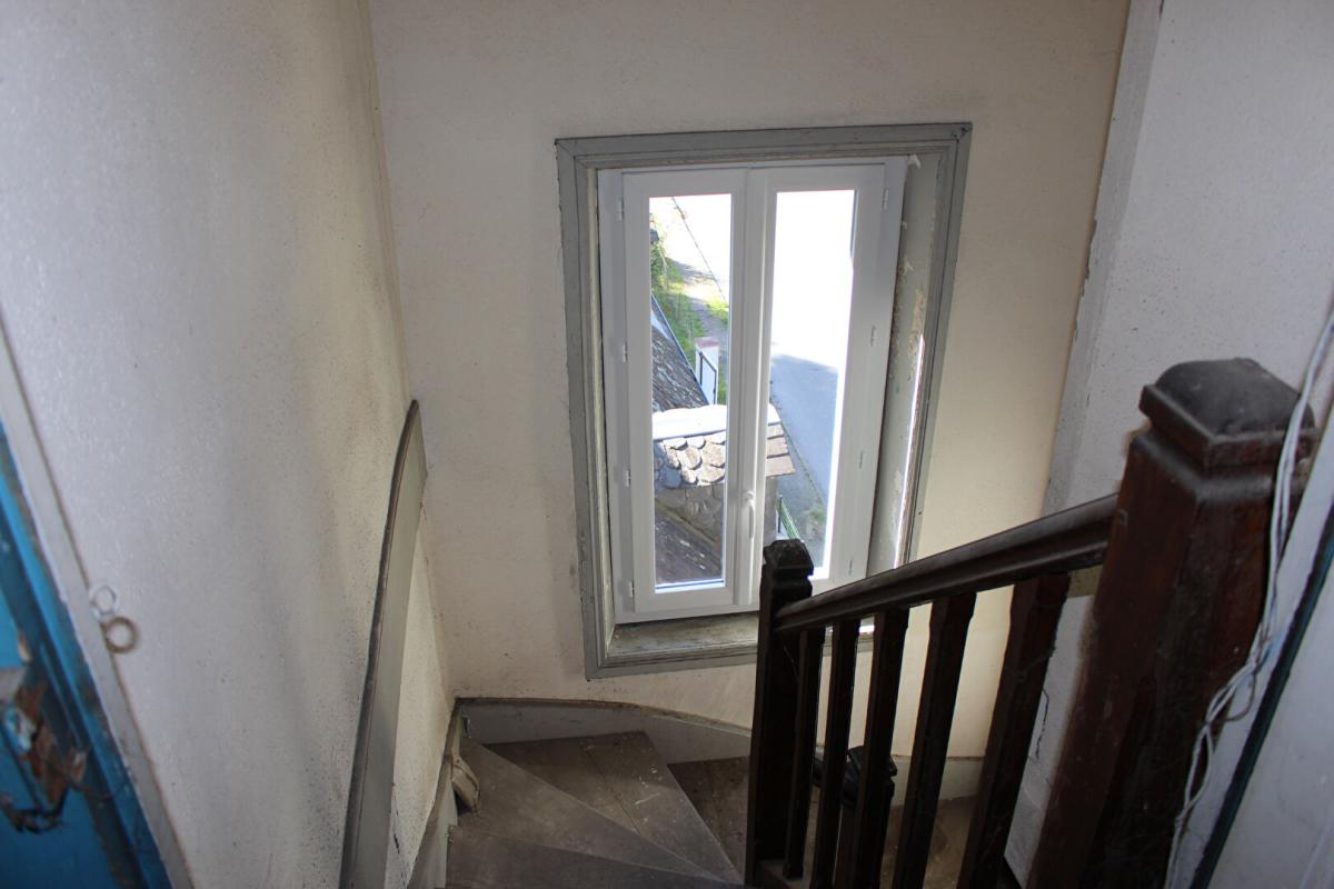 BORT-LES-ORGUES Immeuble de 3 / 4 appartements à Bort-Les-Orgues (19) 15