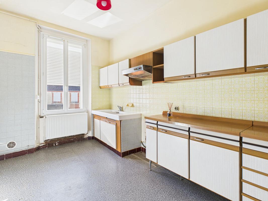 ROMILLY-SUR-SEINE Idéal investisseur maison Romilly Sur Seine 5 pièce(s) 98 m2 17