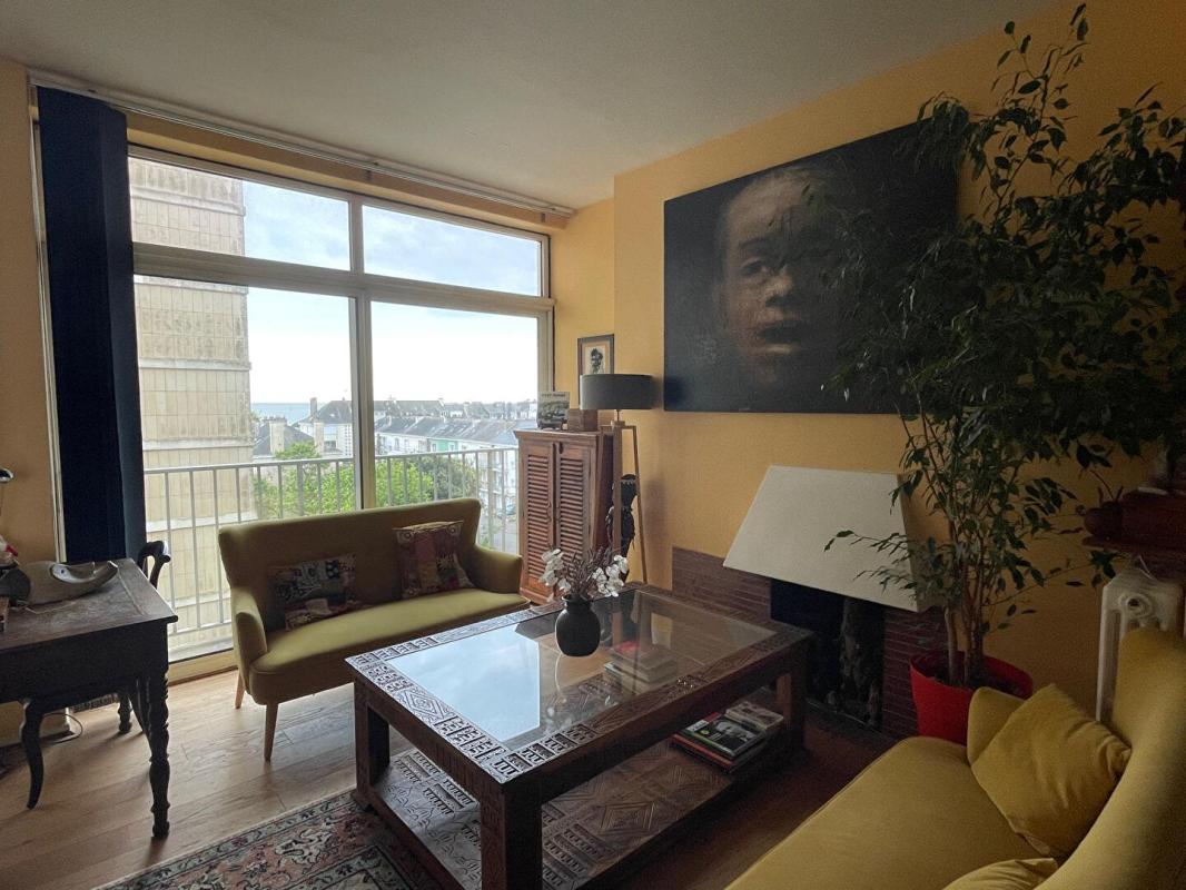 SAINT-NAZAIRE Appart vue port et mer -  2 chambres - 75 m² - 5