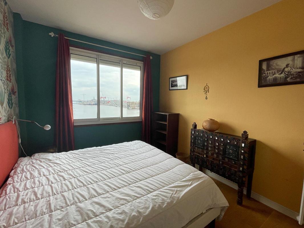 SAINT-NAZAIRE Appart vue port et mer -  2 chambres - 75 m² - 9