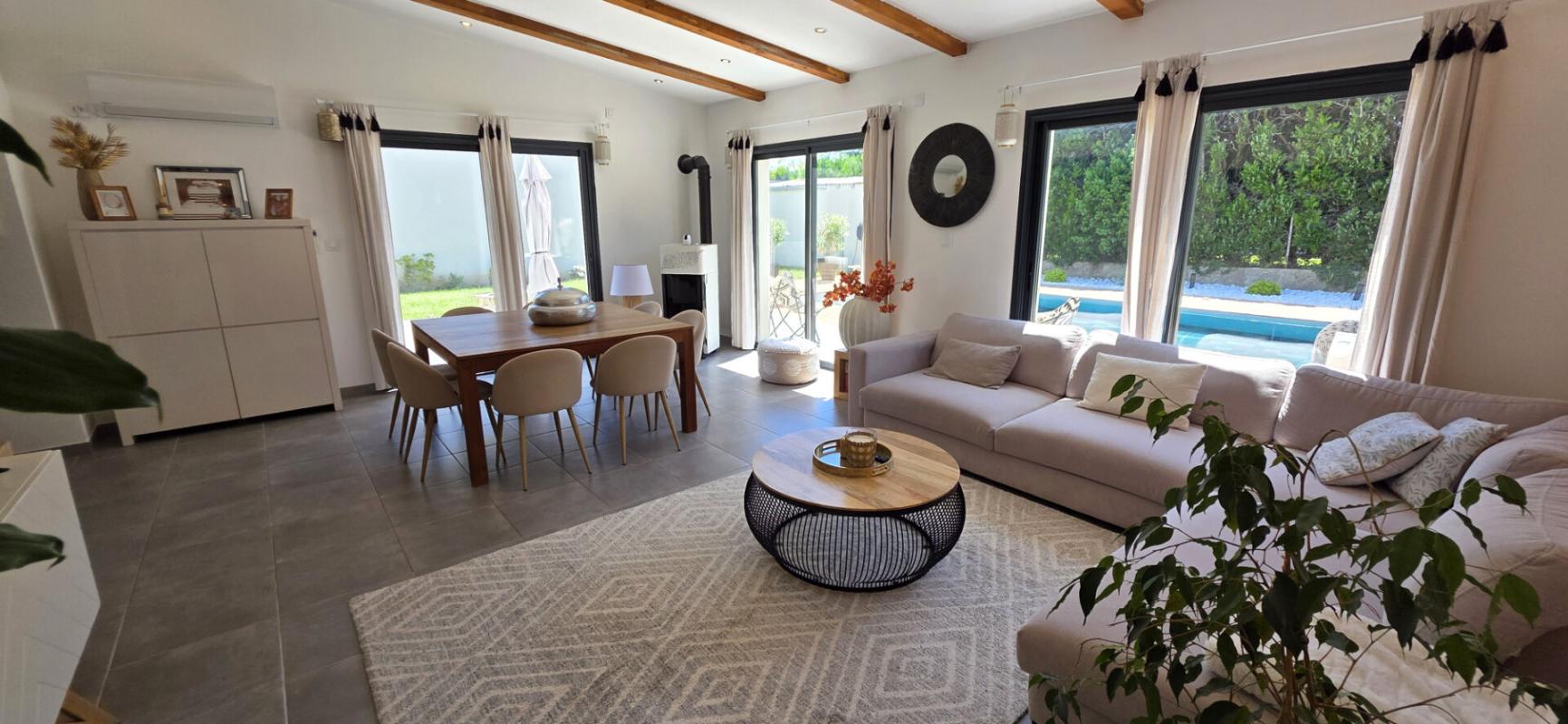 ROCHEMAURE Maison de 138 m2 avec piscine 5