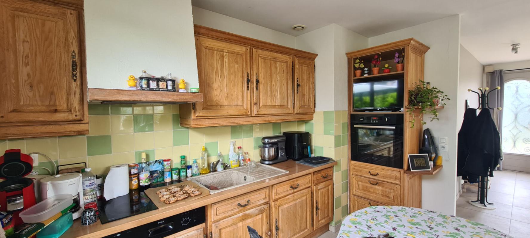 GORGES Maison Gorges 4 P . 3 Chs . 84.7 M² . Garage . T 545 M² . Terrasse 6