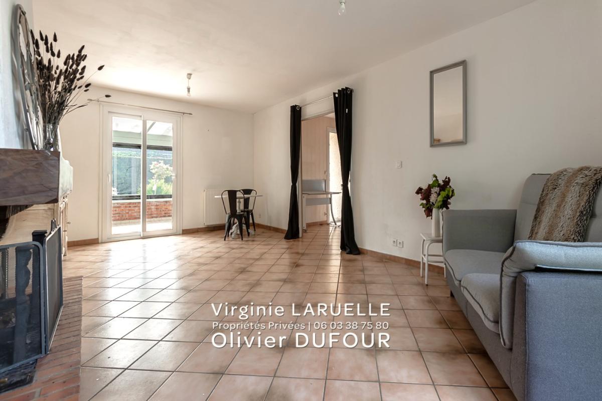BARENTIN Barentin Maison plain-pied 3 chambres véranda abri de jardin et garage 5