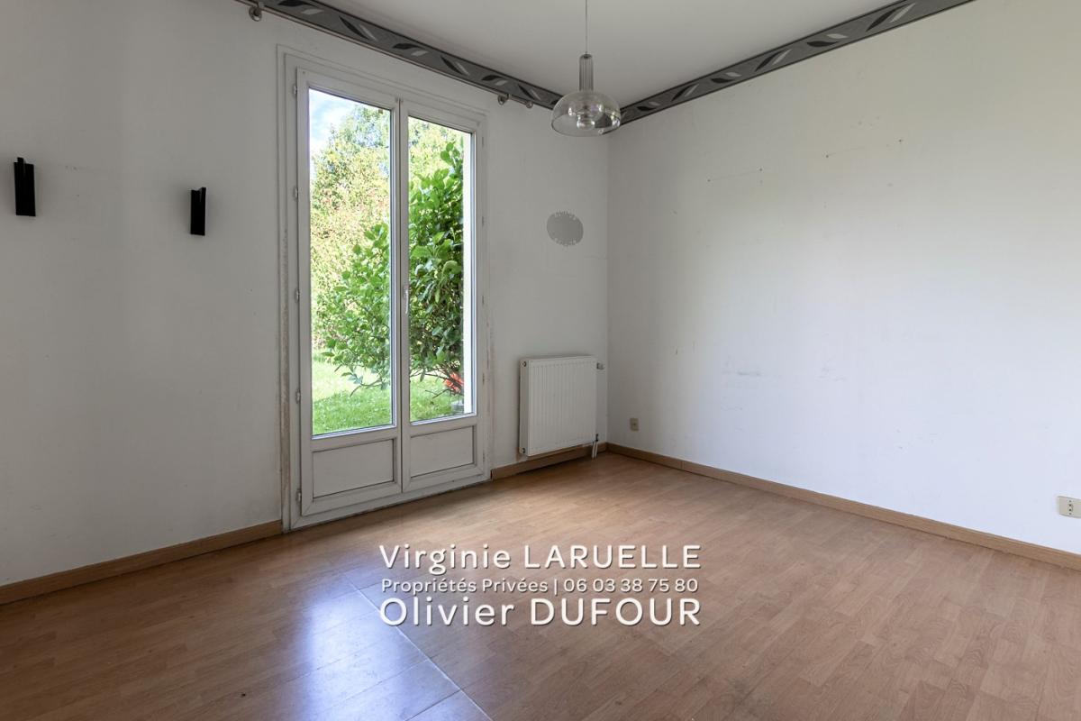 BARENTIN Barentin Maison plain-pied 3 chambres véranda abri de jardin et garage 9