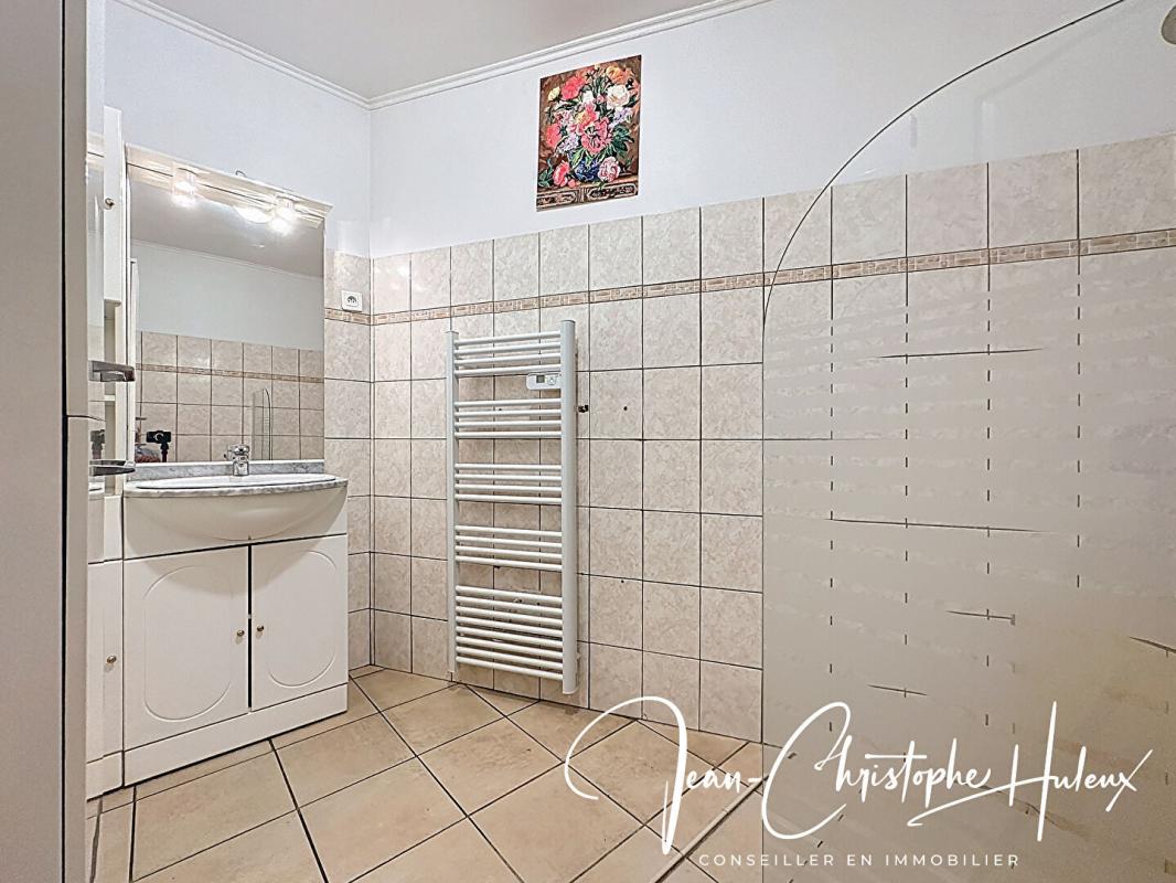 NIMES 30000 NIMES - Quartier Saint Baudile Maison Plain Pied 3 pièces 80 m2, Garage 12