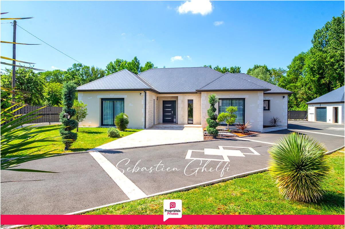 CONTRES belle maison de plain-pied avec 3 chambres-cellier-grand garage-beau terrain 2