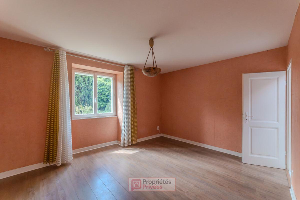 HIERSAC Maison charentaise 180 m2 5