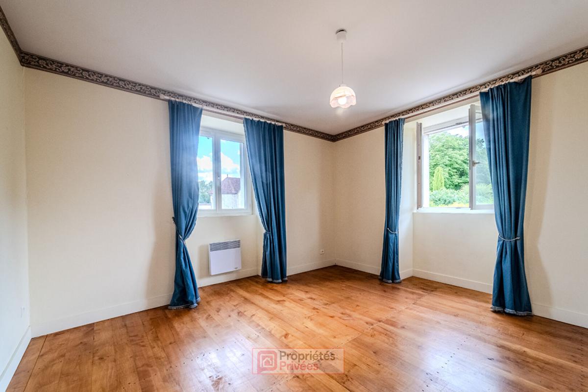 HIERSAC Maison charentaise 180 m2 6