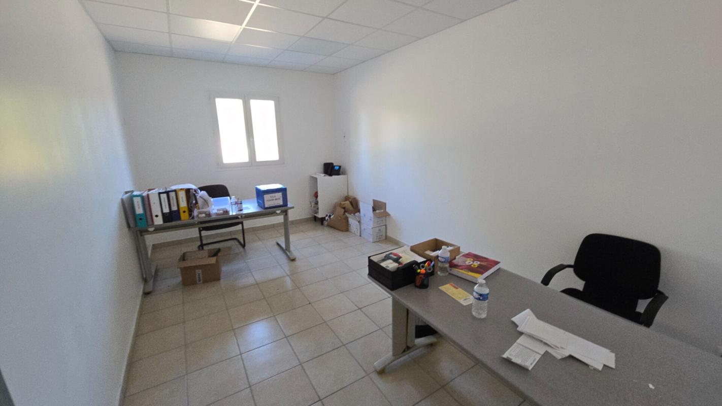 DREUX SECTEUR DREUX - Laboratoire industriel alimentaire1.800 m² 10