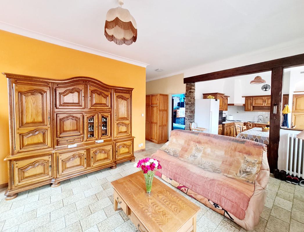 ALES EXCLUSIVITE - Maison de ville proche commerces et écoles - 750 M² de terrain 8