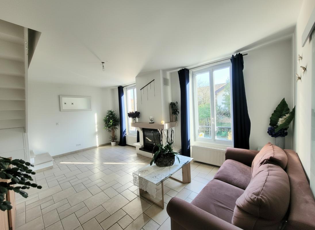 ARGENTEUIL Maison Argenteuil, secteur Orgemont, 95100 Val d'Oise 6 pièce(s) 122 m2 habitables 3