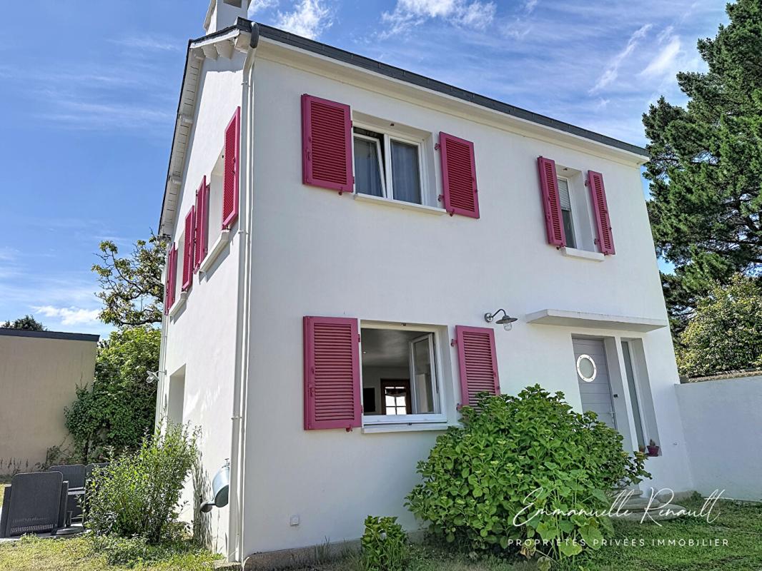 SARZEAU « Pink Lady » · Charmante maison 3 chambres avec jardin et potentiel d'extension, à pied du centre de Sarzeau 7