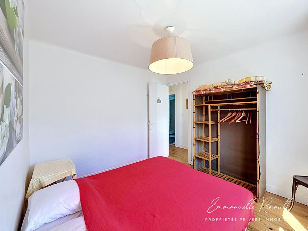 SARZEAU « Pink Lady » · Charmante maison 3 chambres avec jardin et potentiel d'extension, à pied du centre de Sarzeau 8