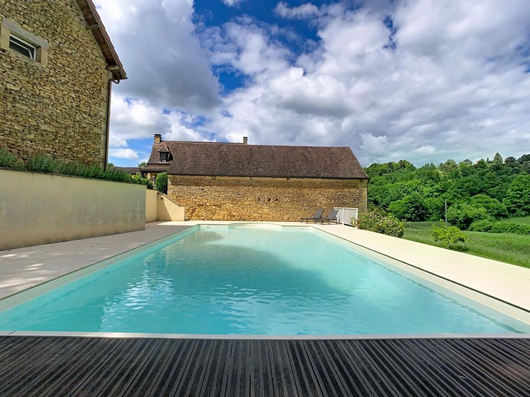 SARLAT-LA-CANEDA Maison Sarlat La Caneda 8 pièce(s) 160 m2 18