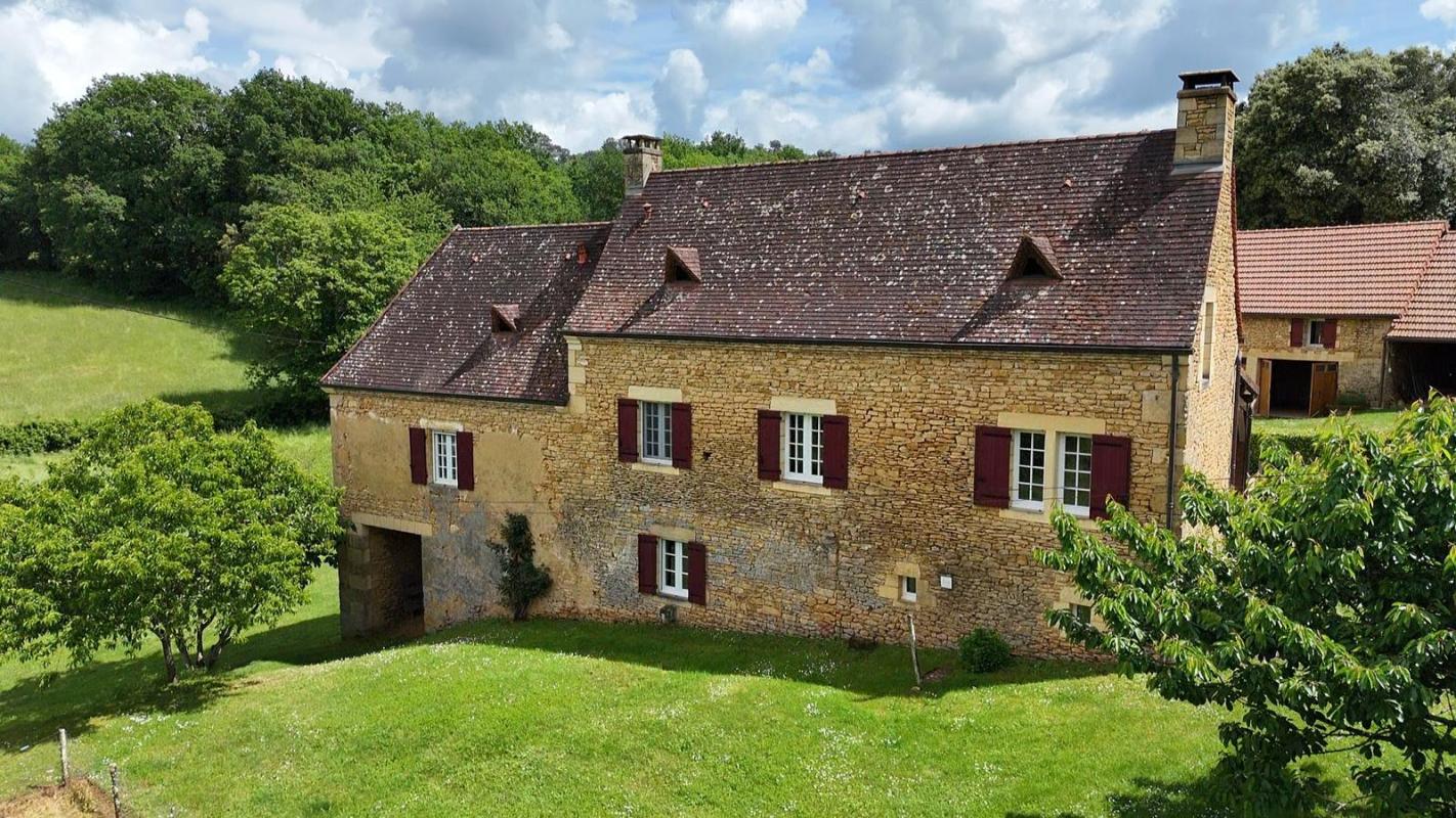 SARLAT-LA-CANEDA Maison Sarlat La Caneda 8 pièce(s) 160 m2 3