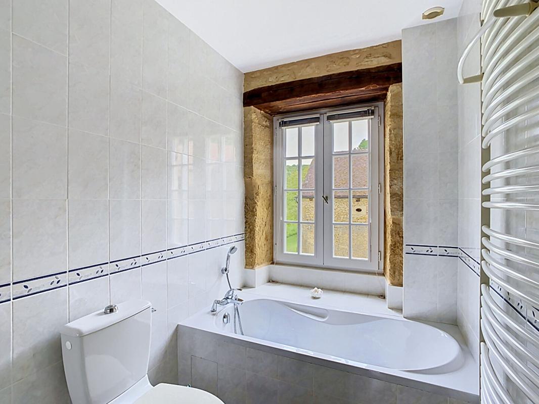 SARLAT-LA-CANEDA Maison Sarlat La Caneda 8 pièce(s) 160 m2 8