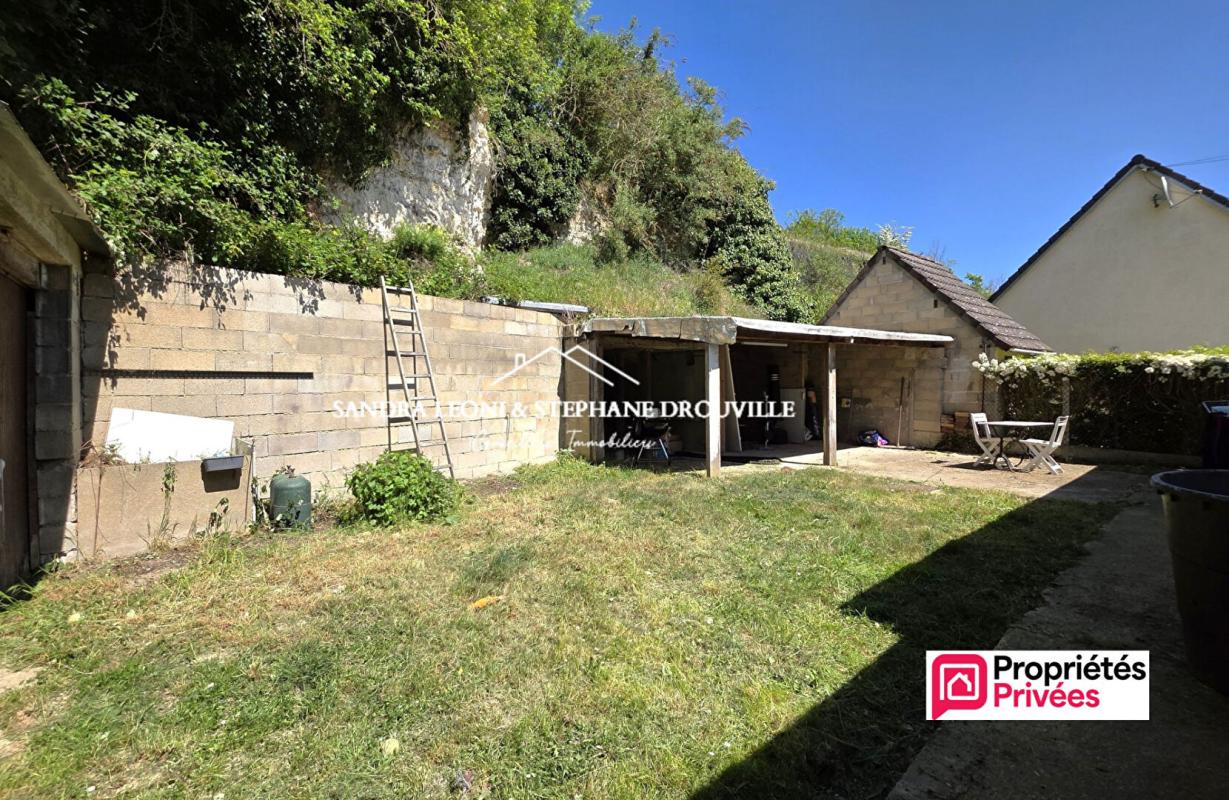 MAINTENON PROCHE MAINTENON CHARMANTE MAISON RENOVEE de 110 m², 3 chambres 9
