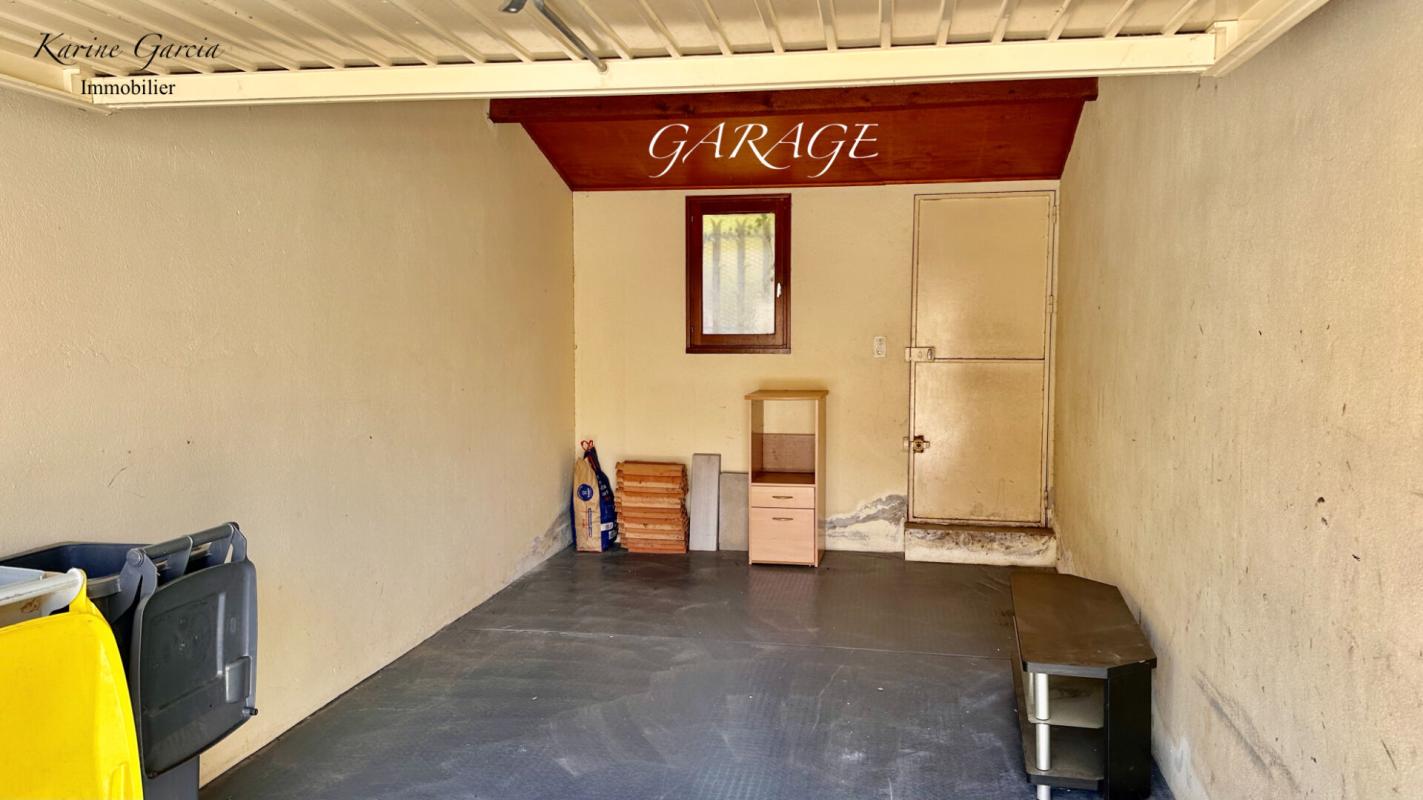 SIX-FOURS-LES-PLAGES EMPLACEMENT PRIVILEGIE - SIX FOURS PROCHE LA COUDOULIERE - MAISON 3 PIECES - TERRAIN 300 M² - GARAGE - SOUS SOL 15