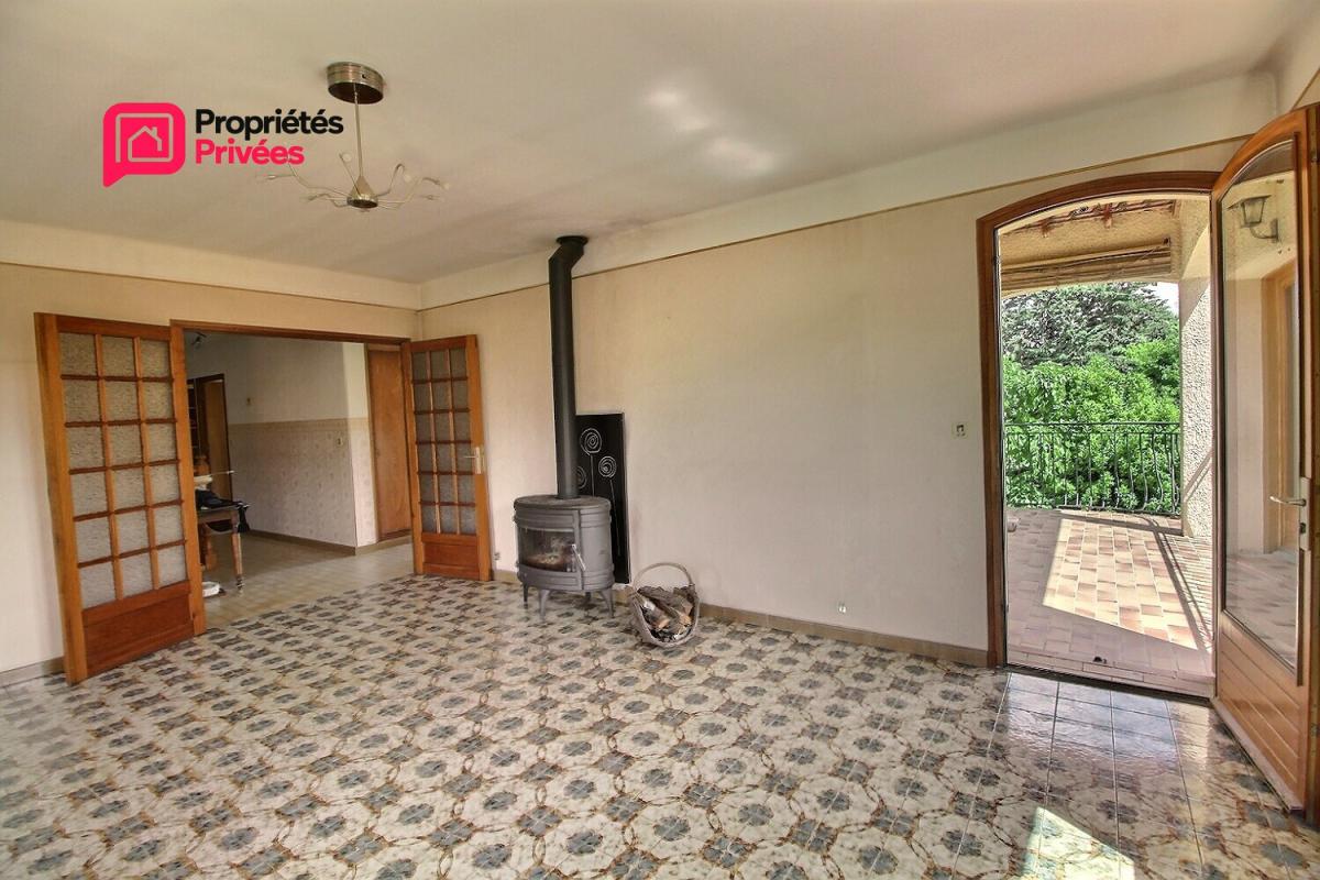 BAGNOLS-SUR-CEZE Bagnols-sur-Cèze Villa  7 pièce(s) 240 m2 , 4 chambres , Terrain 1 200 m², divisible et constructible 5