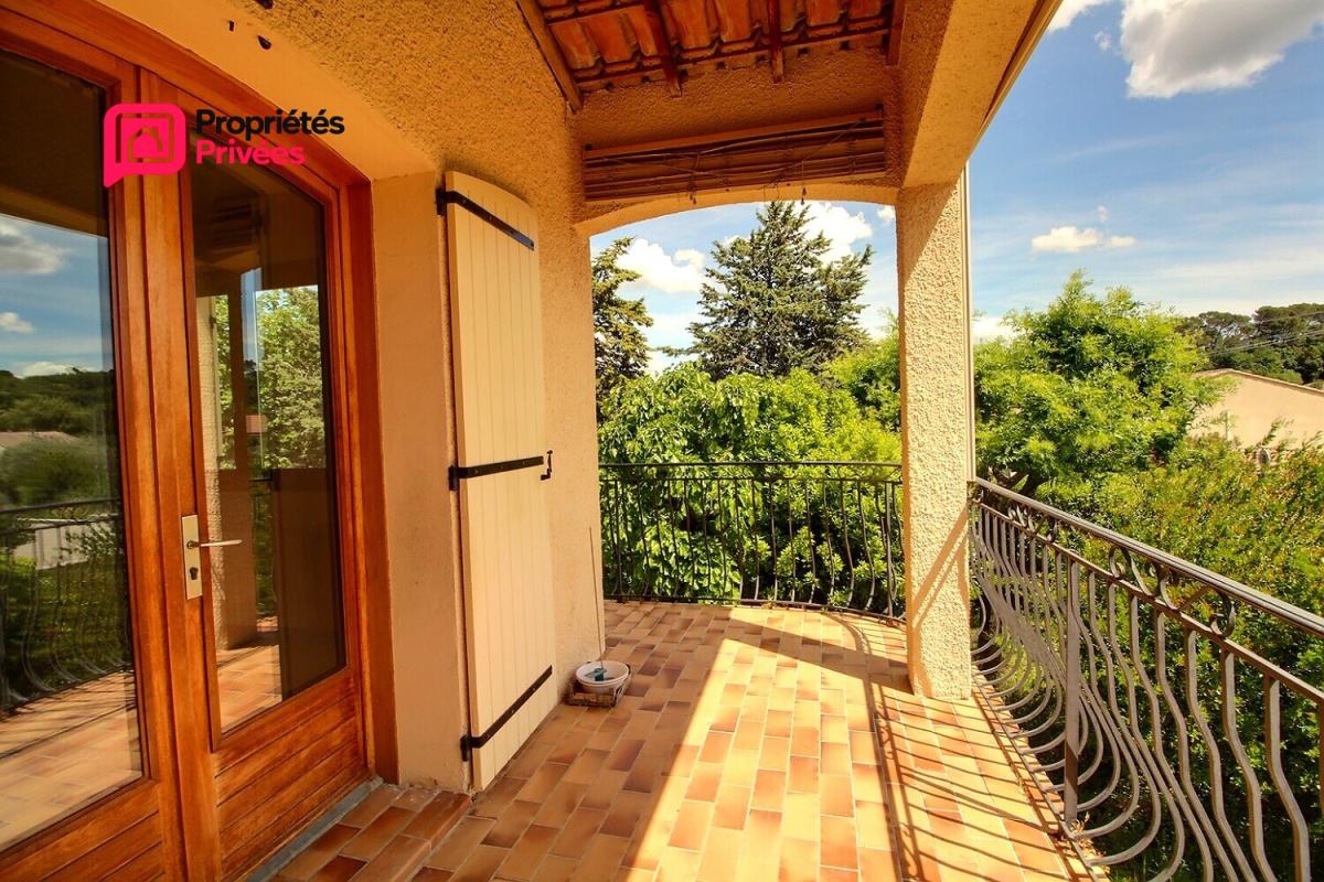 BAGNOLS-SUR-CEZE Bagnols-sur-Cèze Villa  7 pièce(s) 240 m2 , 4 chambres , Terrain 1 200 m², divisible et constructible 6