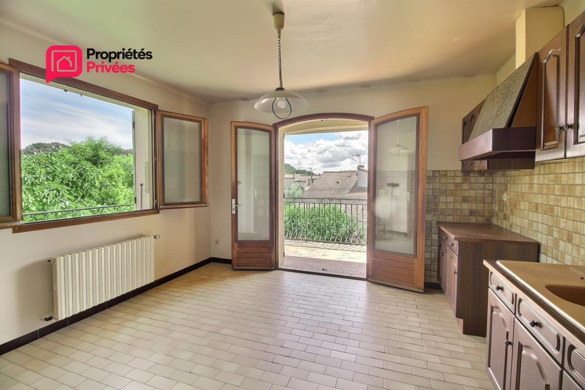 BAGNOLS-SUR-CEZE Bagnols-sur-Cèze Villa  7 pièce(s) 240 m2 , 4 chambres , Terrain 1 200 m², divisible et constructible 7