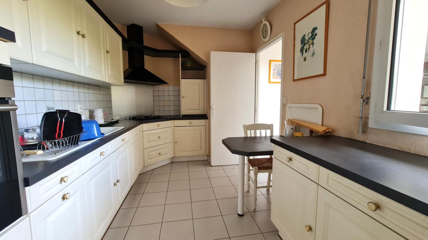 LAGORD Exclusivité ! A vendre Maison Lagord de 113m2 avec jardin et garage 5
