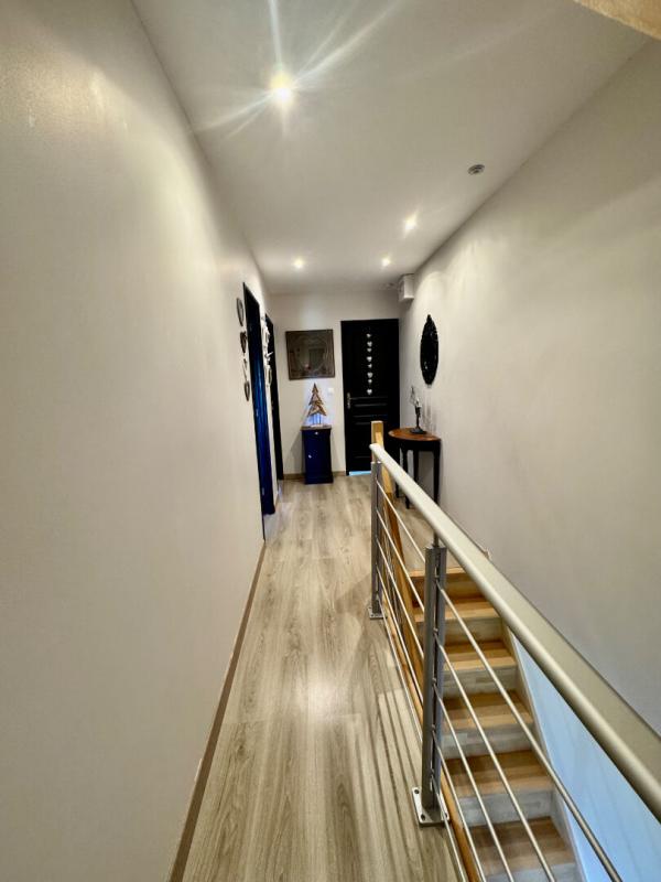 AMIENS Maison moderne ,125m2, 3 chambres , cour, garage  Quartier HENRIVILLE AMIENS 11