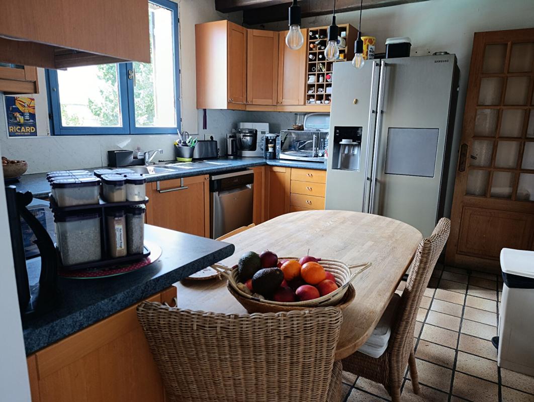 LIMEIL-BREVANNES Maison familiale de 8 pièces avec sous sol total ET piscine  chauffée 13