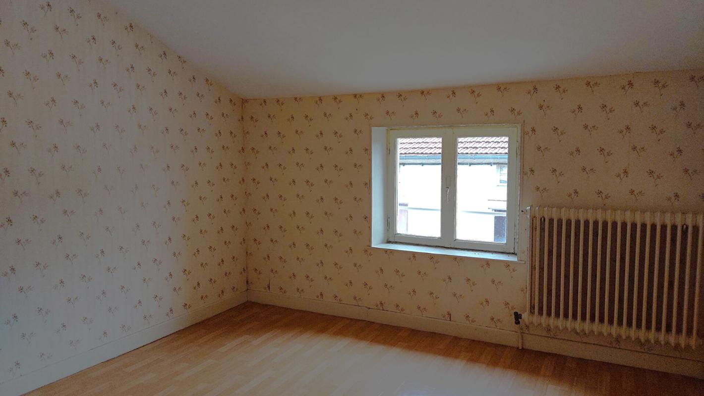 VAUVILLERS Maison Vauvillers 110 m² jardin garage 9