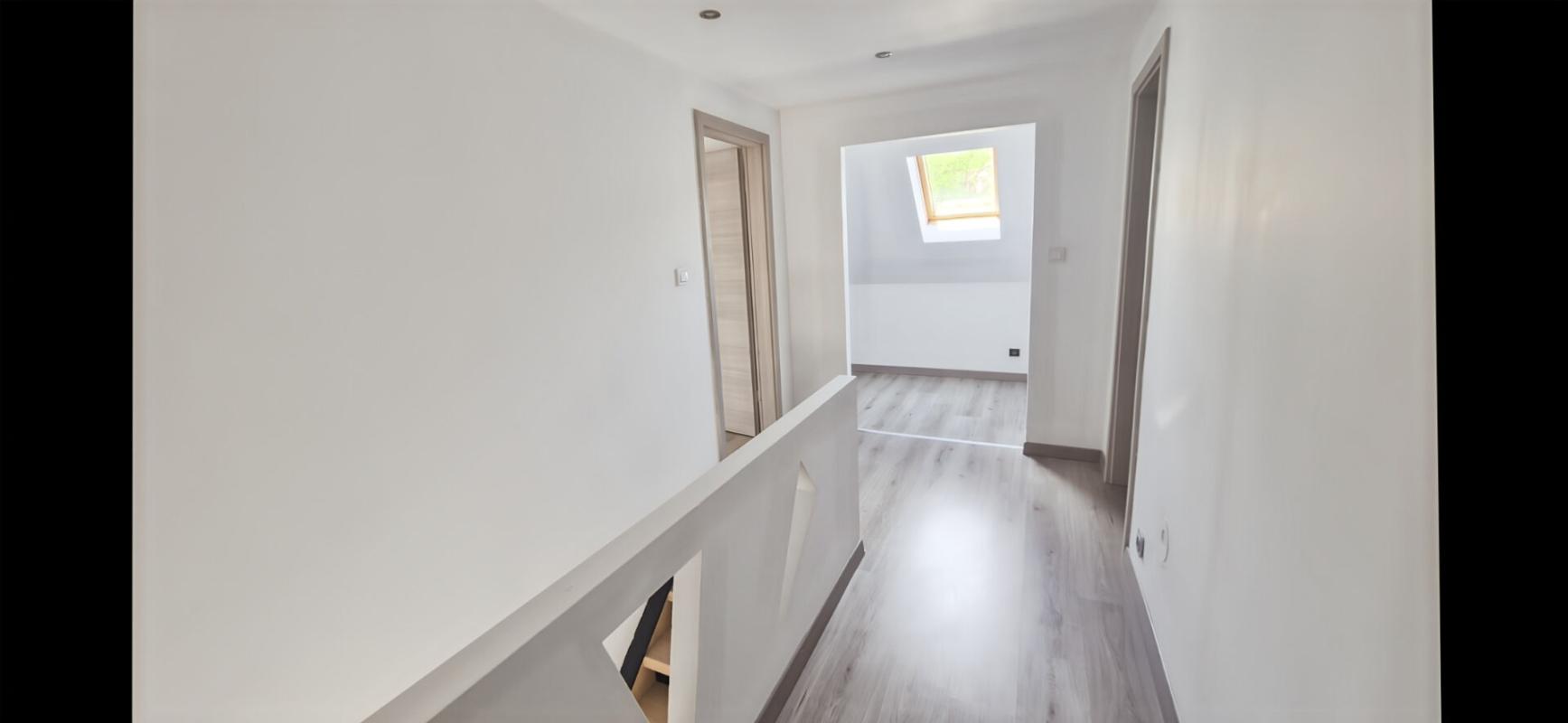 NIEDERBRONN-LES-BAINS Vue imprenable  Maison rénovée  avec terrasse et jacuzzi  Niederbronn-les-Bains 10