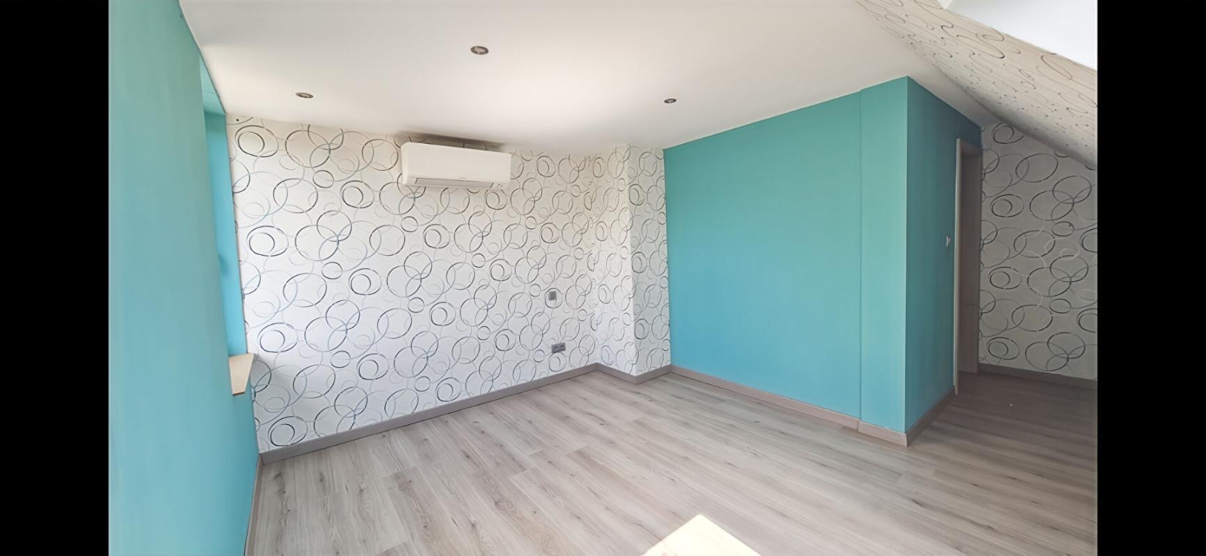 NIEDERBRONN-LES-BAINS Vue imprenable  Maison rénovée  avec terrasse et jacuzzi  Niederbronn-les-Bains 15