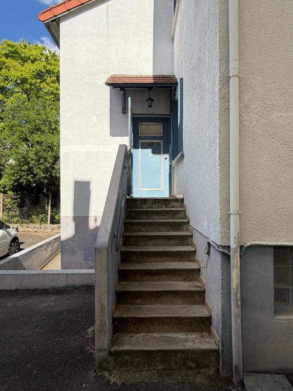 VITRY-SUR-SEINE Maison  10 pièce(s) 207.41 m2 15