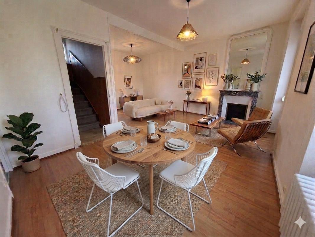 SAINT-PAIR-SUR-MER Maison d'environ 177m² dans le centre de Saint Pair sur Mer 12