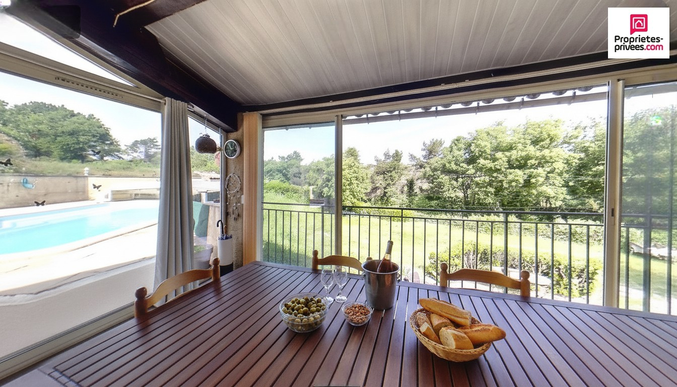 ESPARRON-DE-VERDON Maison Esparron De Verdon 5 pièce(s) 120 m2 avec Piscine et Garage 6