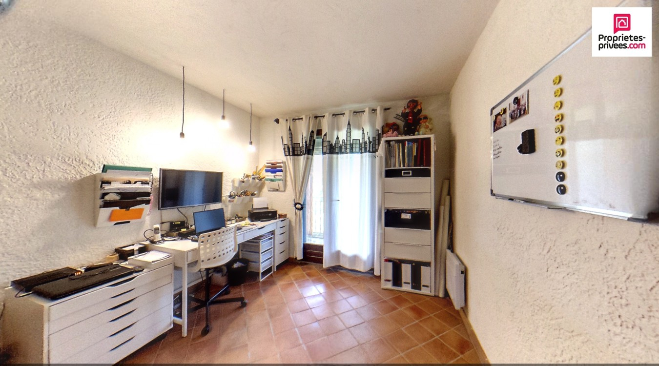 ESPARRON-DE-VERDON Maison Esparron De Verdon 5 pièce(s) 120 m2 avec Piscine et Garage 7